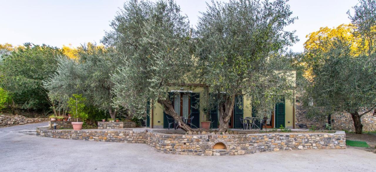 Appartamenti Arco Antico San Bartolomeo Al Mare Dış mekan fotoğraf